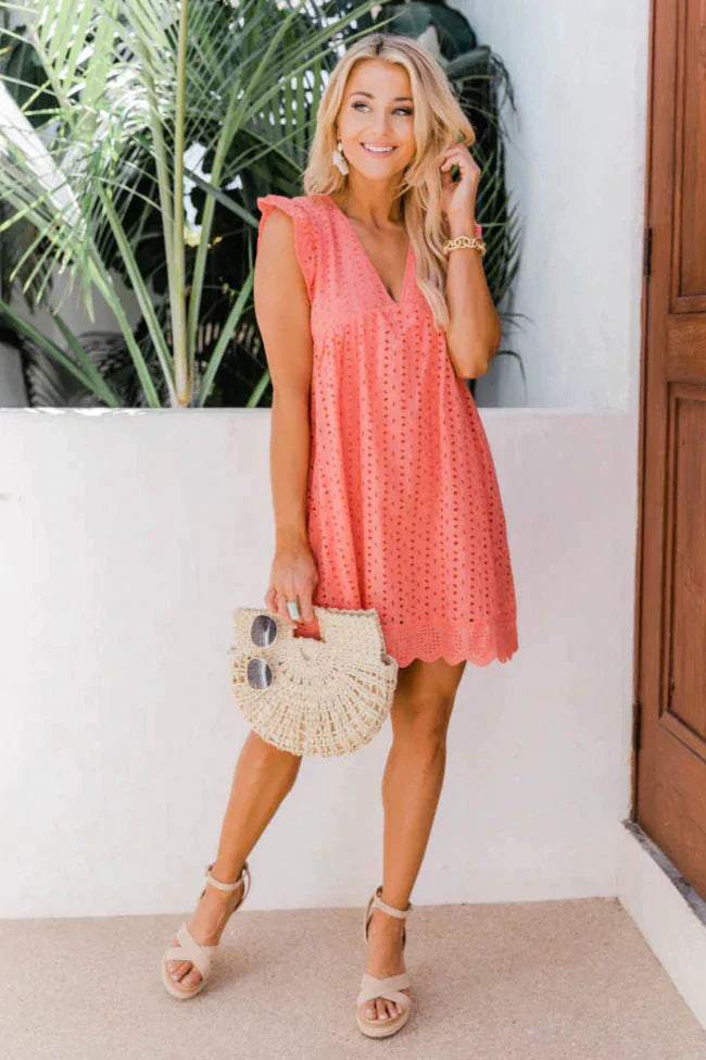 Marcatino™ SpringDress: Kanten Lentejurk met V-hals en Zakken